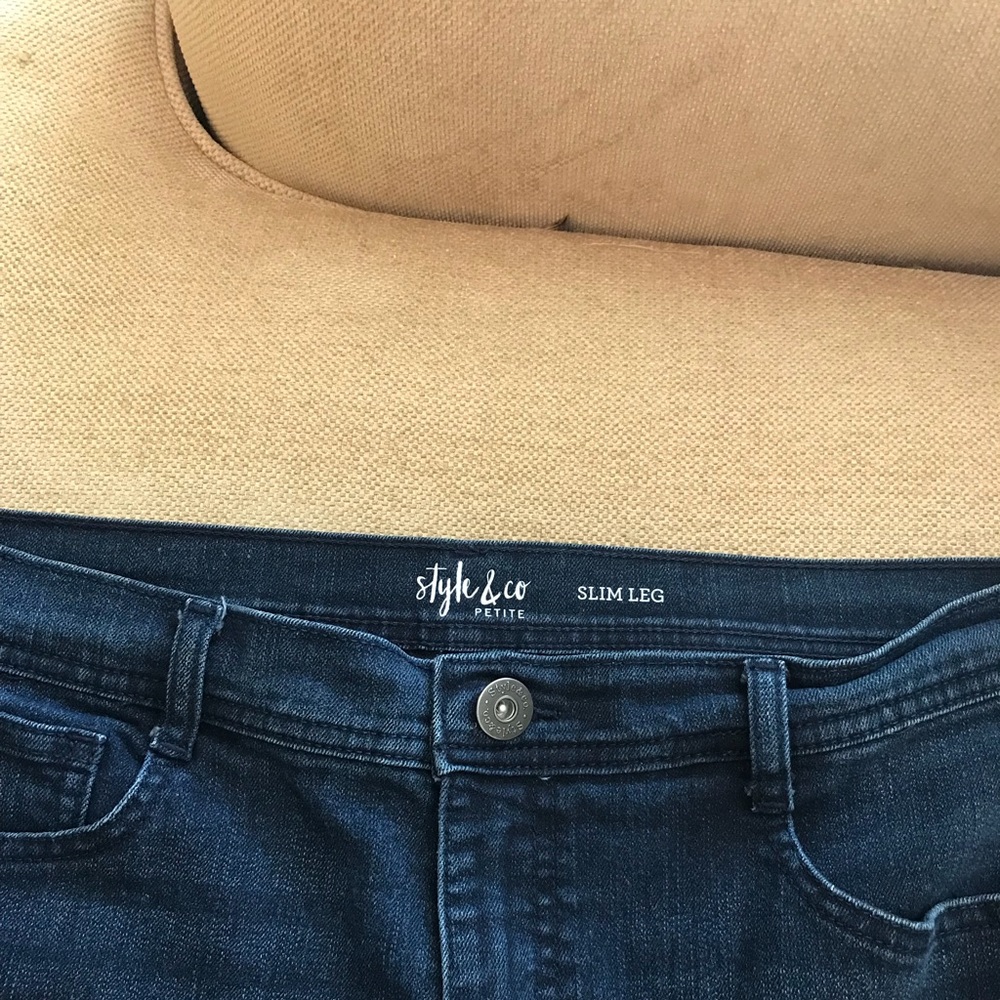 Jeans - Picture 3 of 3